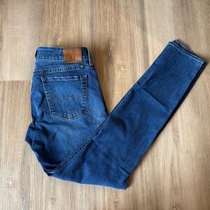 LUCKY BRAND JEANS
LOLITA SKINNY  
WOMEN’S SIZE 6/28